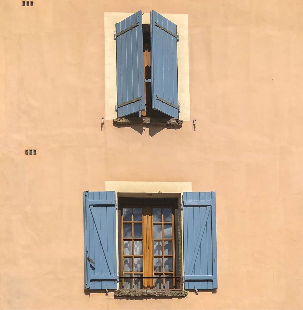 Photograph by Valentina Acrement