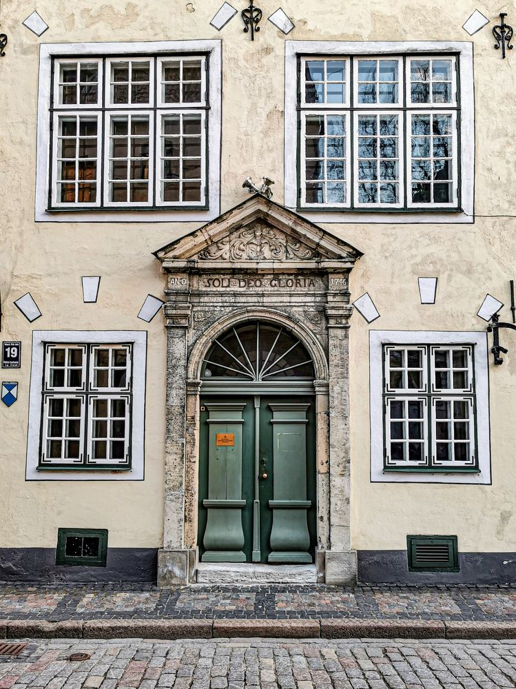 Фотография автора Дмитрий Лебедь