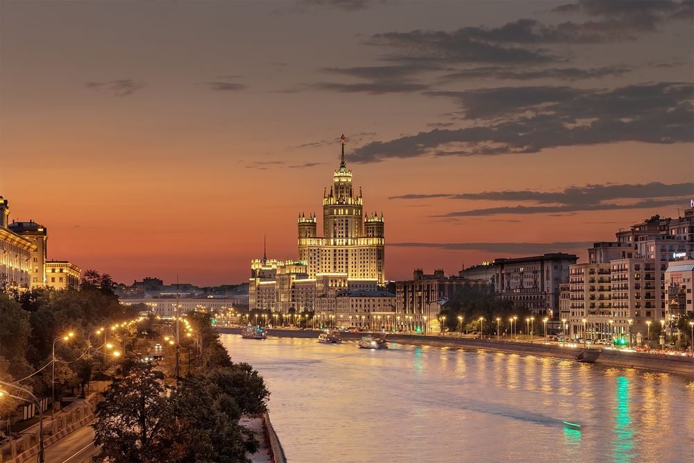 Котельническая набережная Москвы