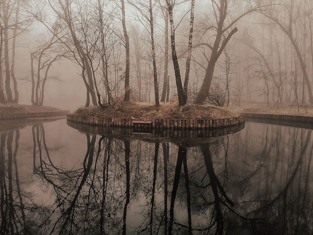 Photograph by Katja Sen