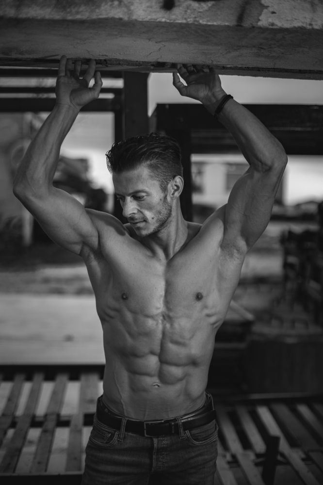 Фотография автора Александр Головин