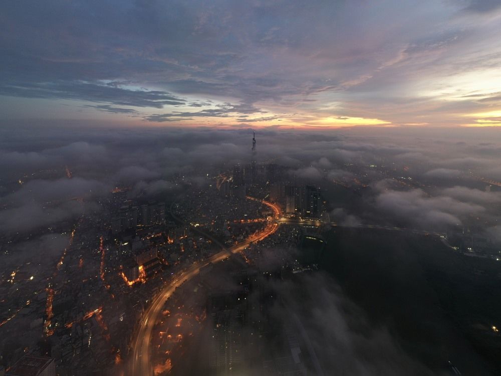 Clouds on the street