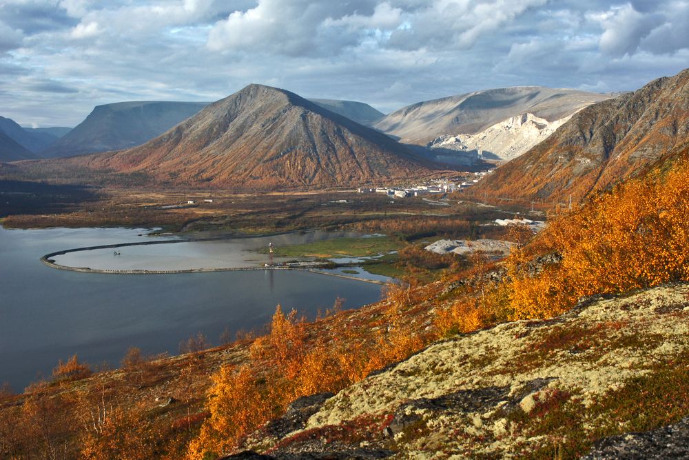 Осень на озере Большой Вудьявр