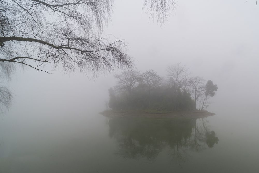 Photograph by Anh Tuấn Trần