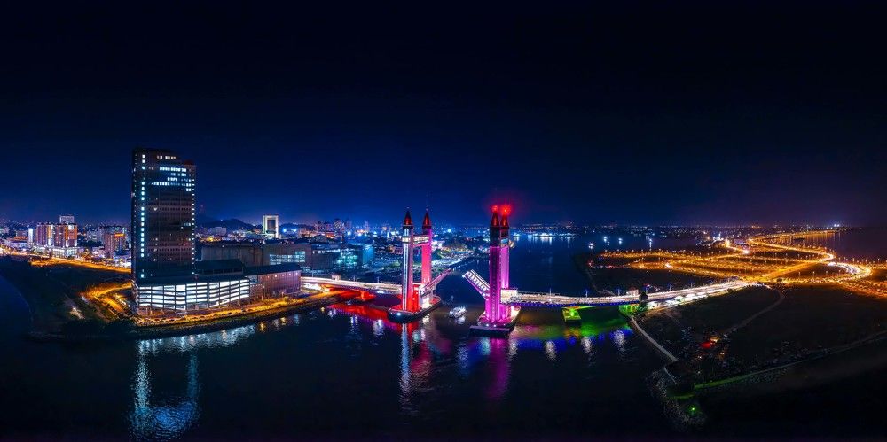 Photograph by muhd isa mamat