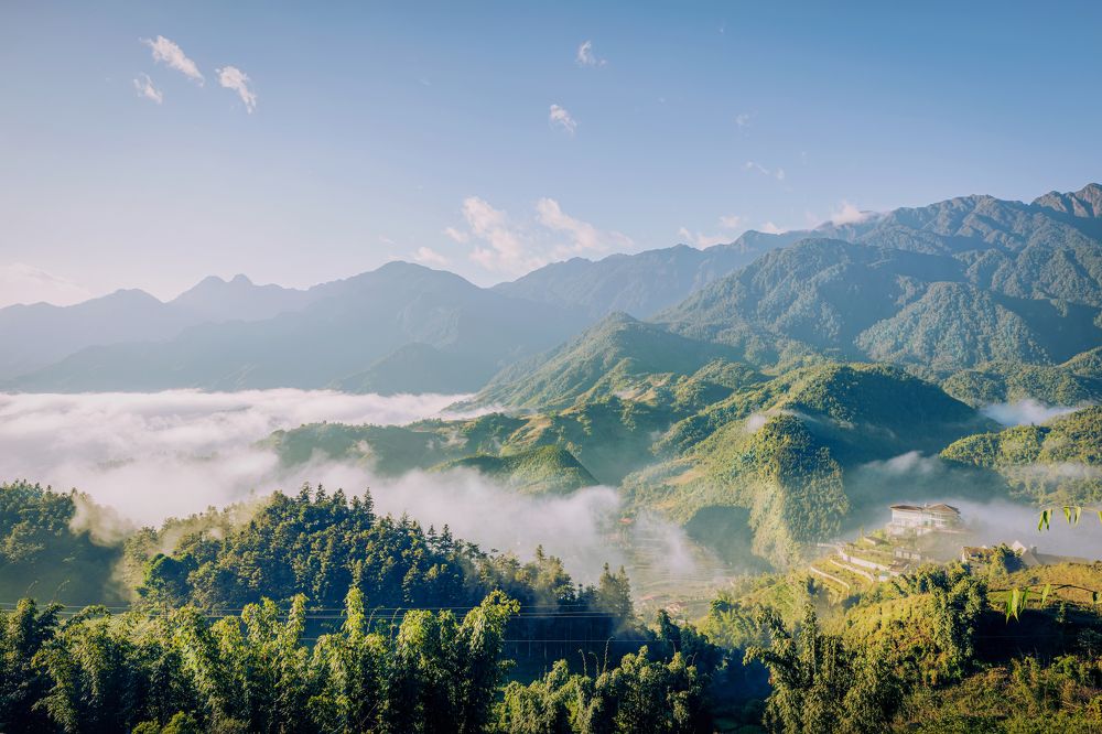 Photograph by Hiển Trung