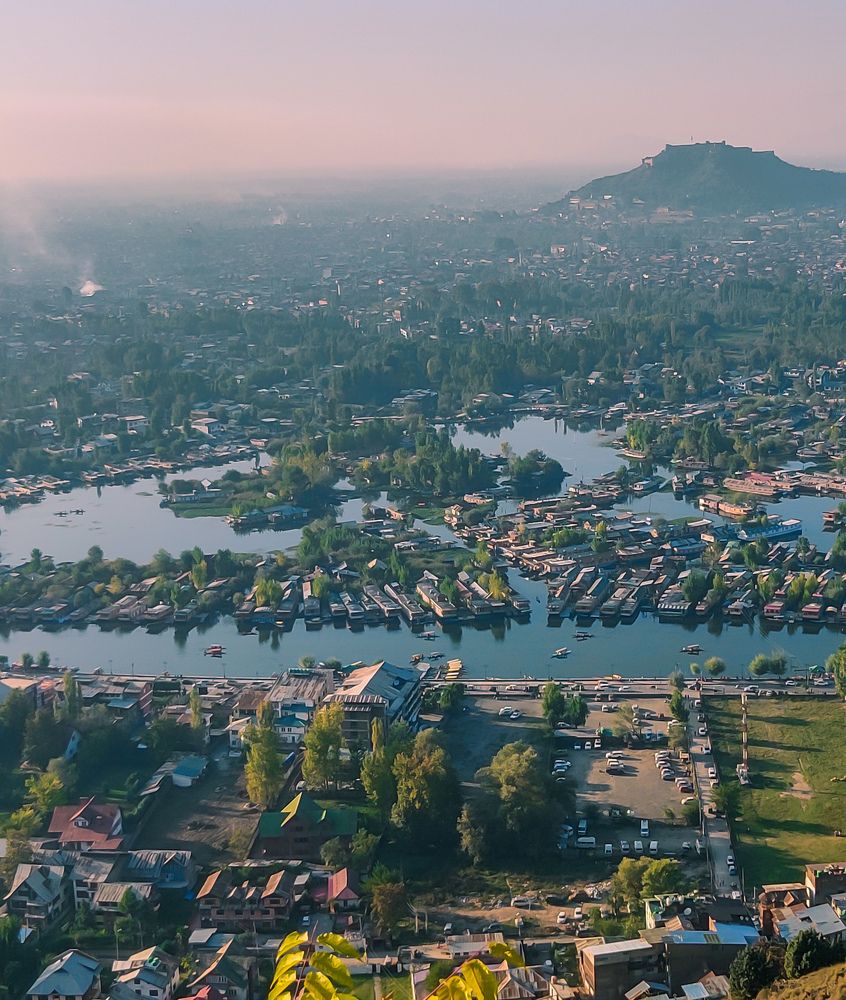 Фотография автора Basit nisar