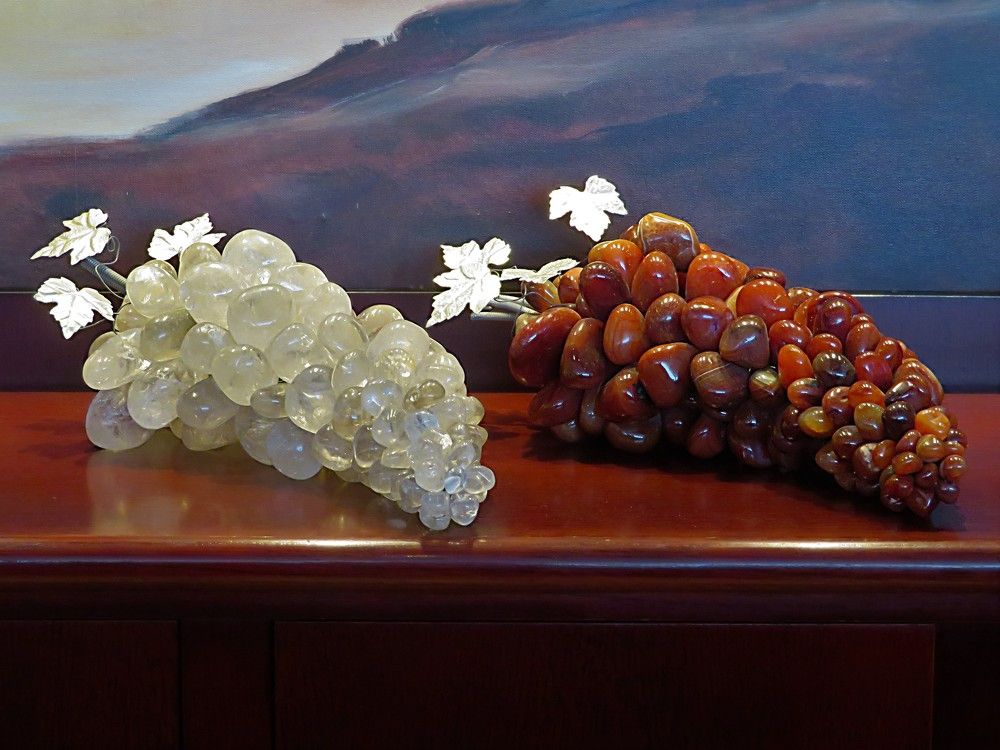 Semi precious sgrapes