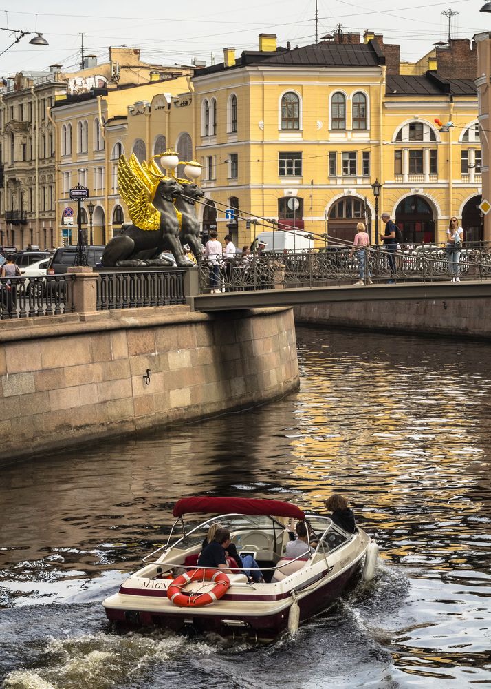 Санкт-Петербург
