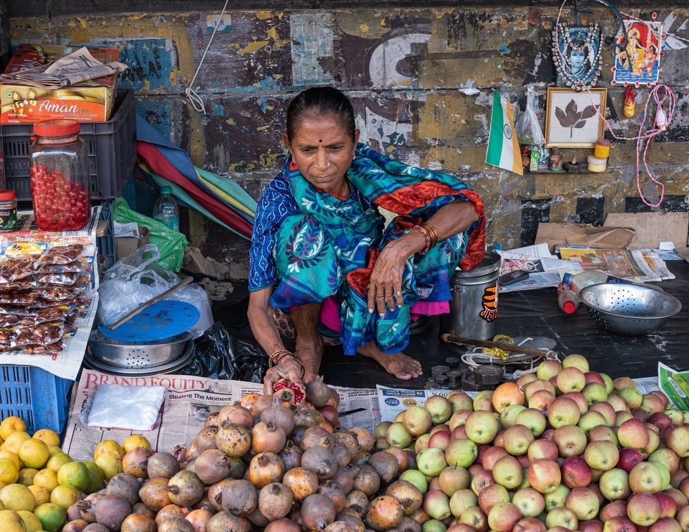 Daily life earning story of an Indian oldage woman