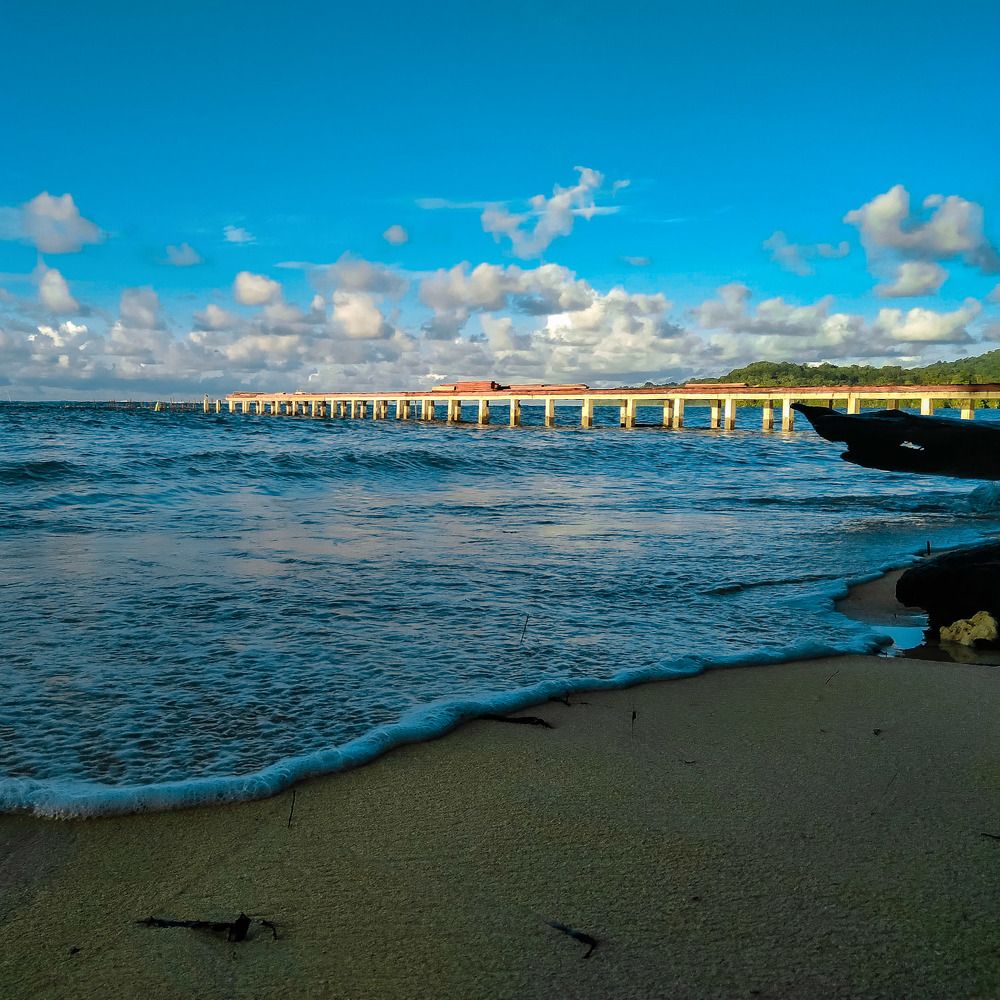 Photograph by Nicko Mniber