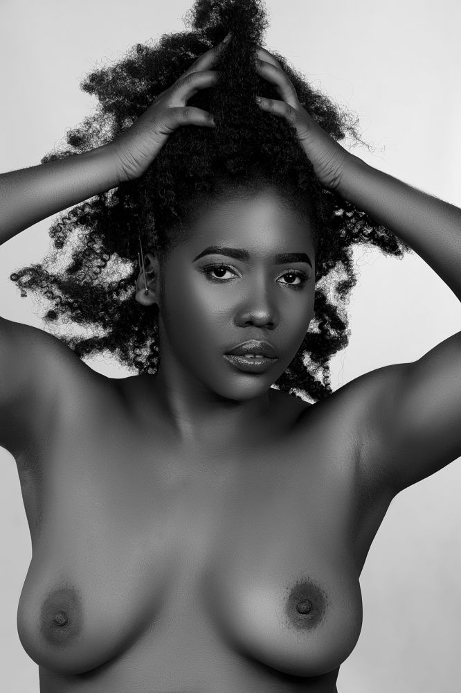 Photograph by bangoura vicky maker