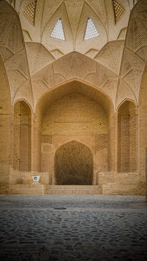 Photograph by Amir Ramezani