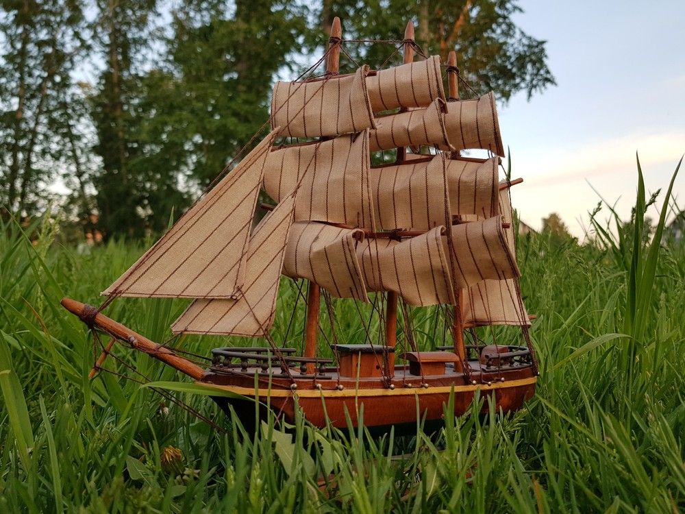 Фотография автора Максим Грибанов