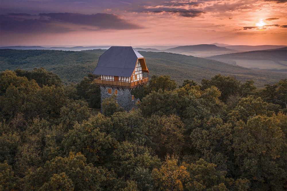 Sasbérc lookout tower