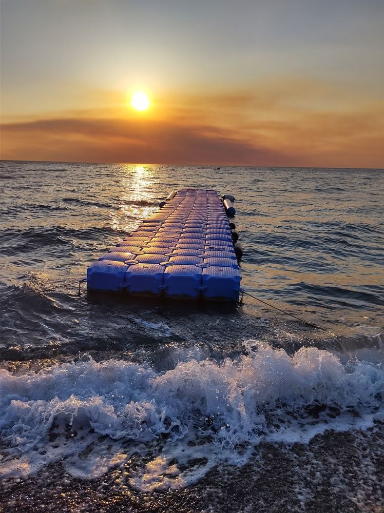 Photograph by Lina Invers