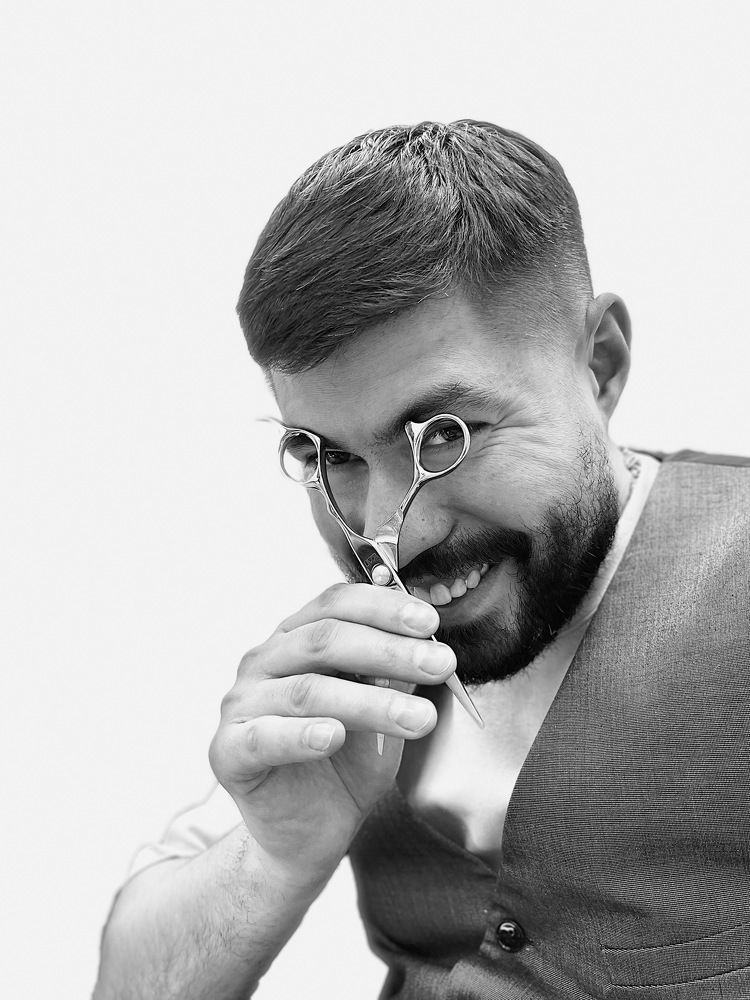 Портрет стилиста Ильи Никулина . С.-Петербург