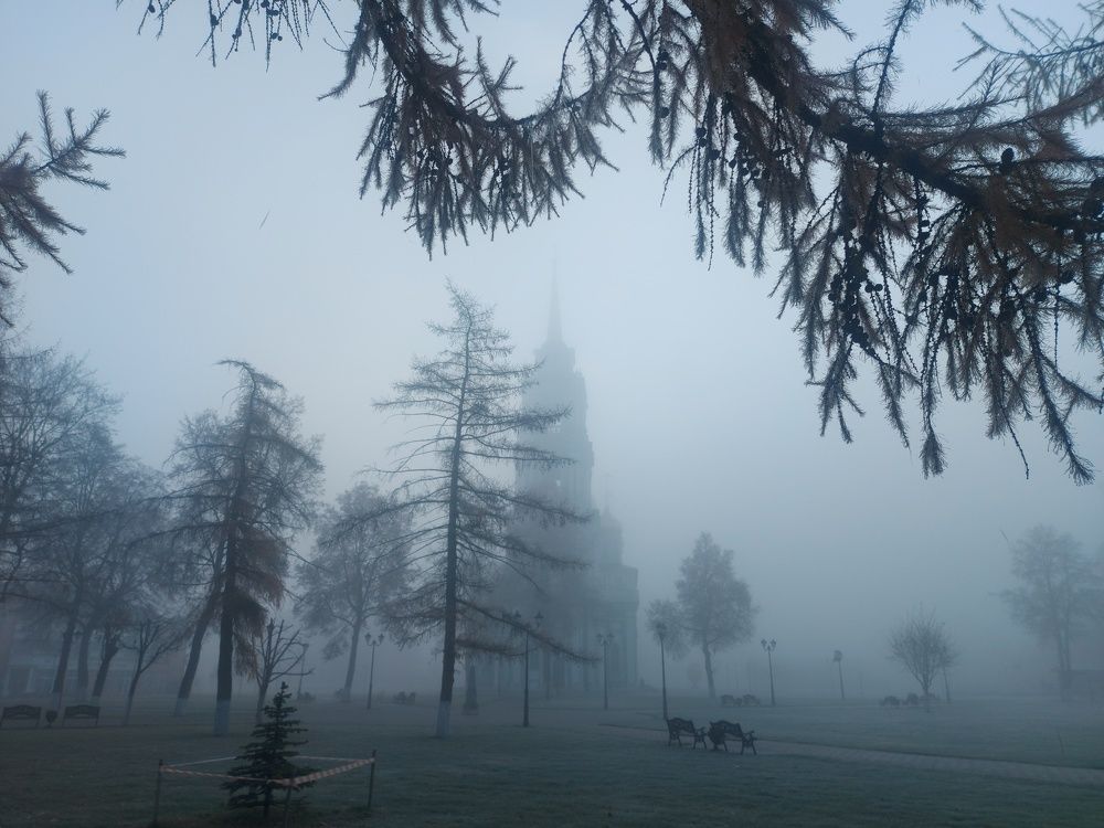 Осенний туман в Тульском кремле.