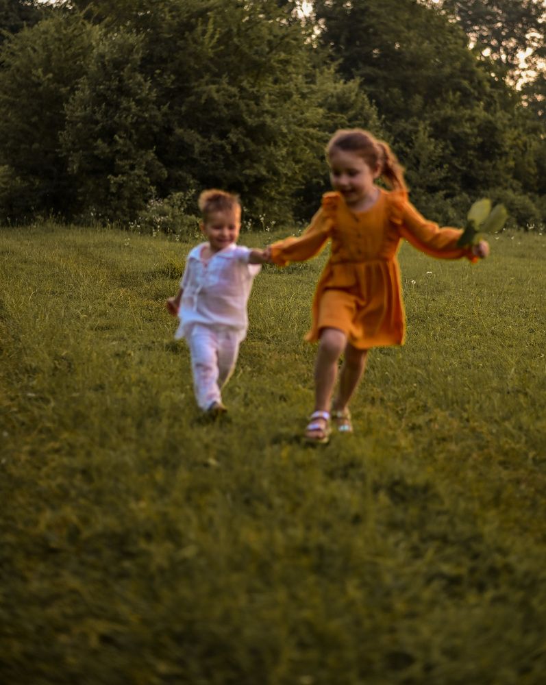 Брат и сестра - команда!