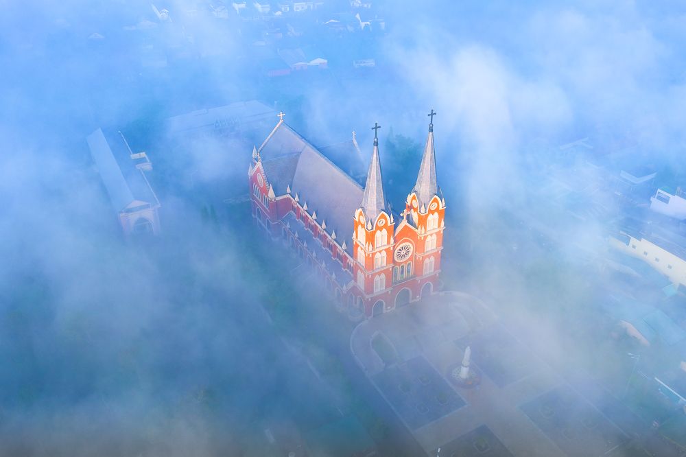 Photograph by Hoa Vu