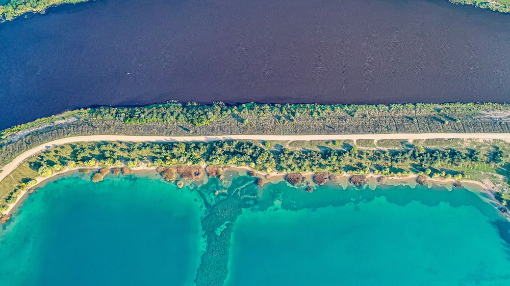 Photograph by AVIC A.M.