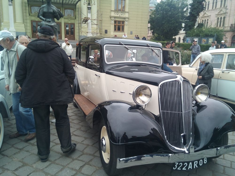 Фотография автора Николай Замковой