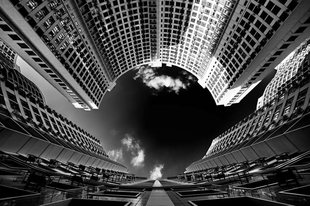 Быть русским теперь позорно!