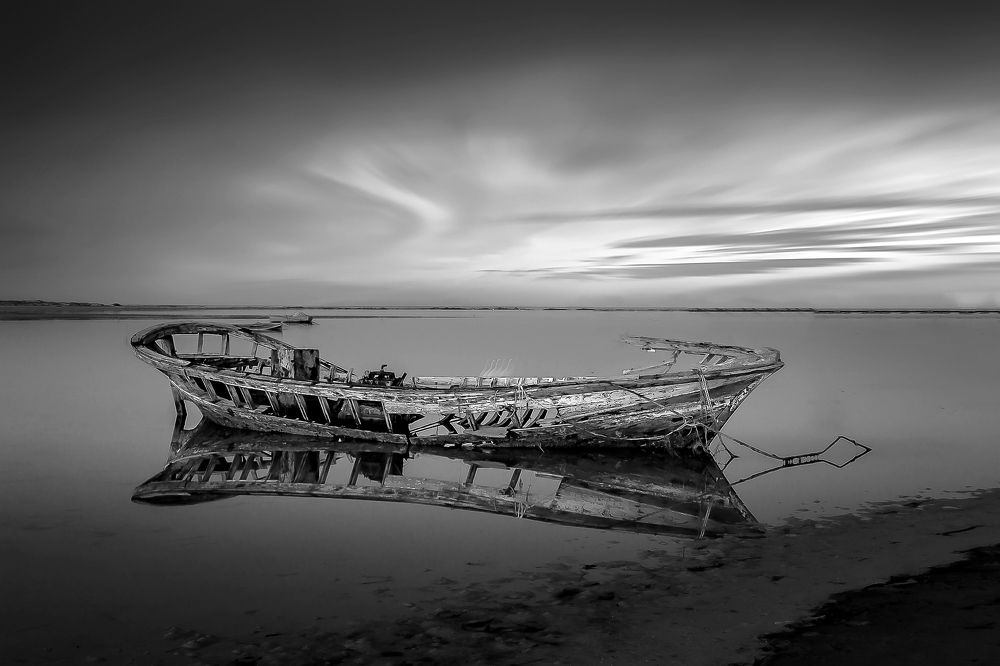 Photograph by Mohamed Ben Siddik