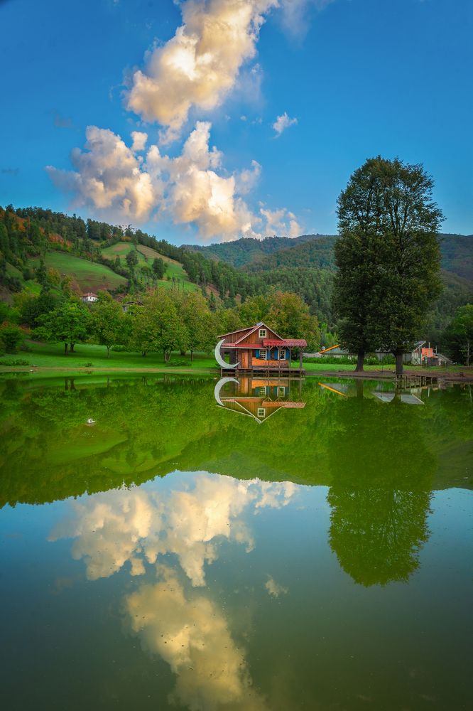 Photograph by Mahdi Noormohammadi