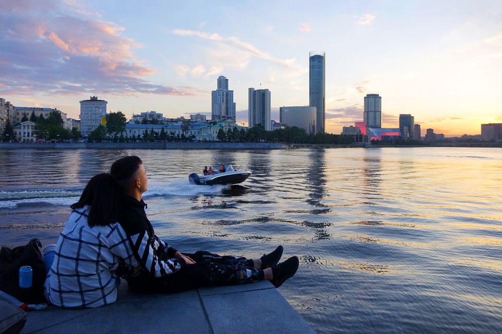 ВЕЧЕРНИЕ ПОСИДЕЛКИ…