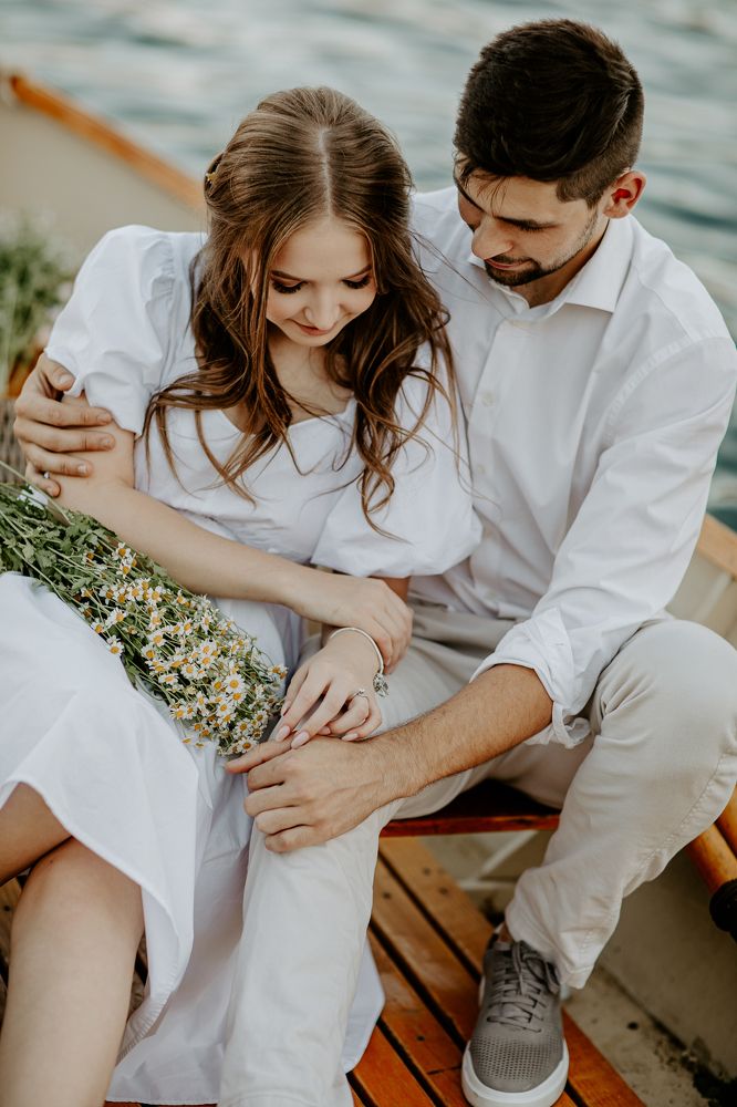 Photograph by Ruslan Pastushak