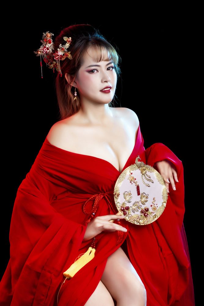 Photograph by Tran Khoa