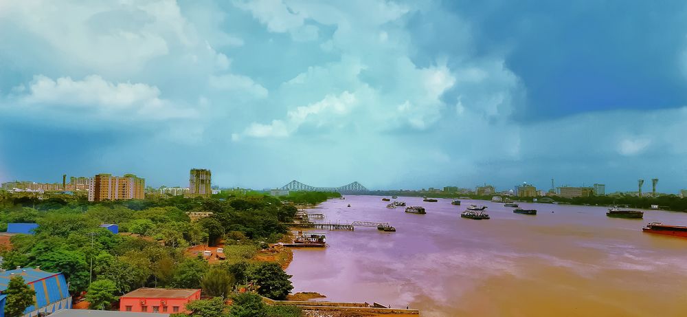 Photograph by Kolkatar Chobiwala