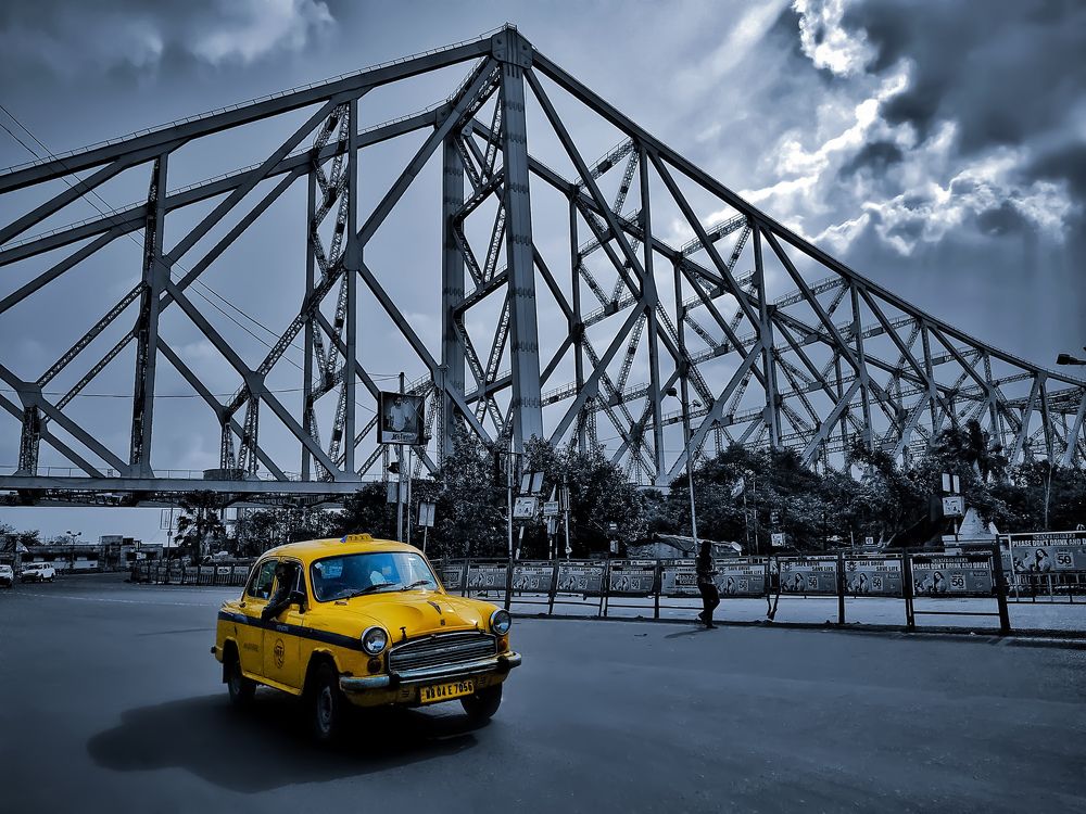 Photograph by Kolkatar Chobiwala