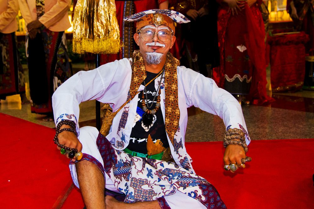 Men in Sundanese costumes