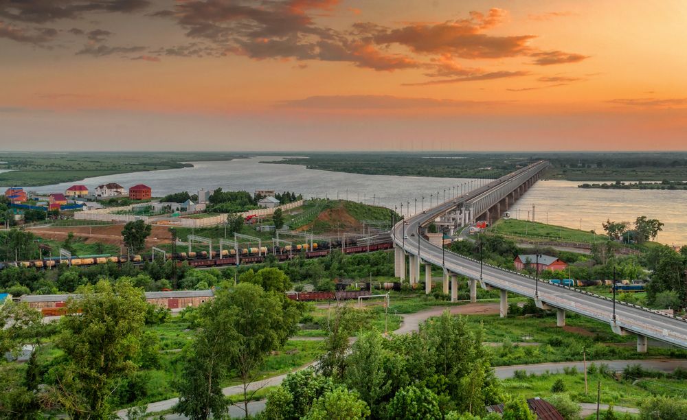 Амурский мост