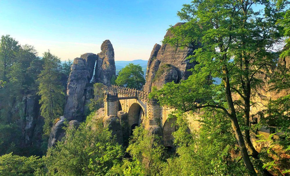 Знаменитый Бастай в утренних лучах