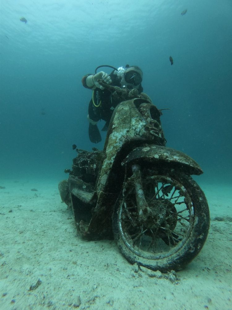 Тайский байкер