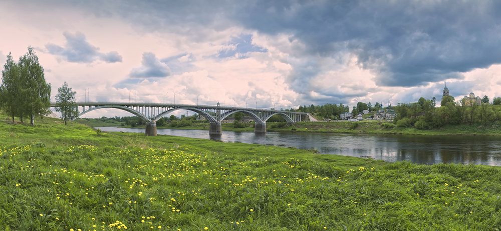 Мост через Волгу в Старице