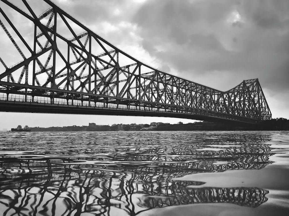 Photograph by Kolkatar Chobiwala