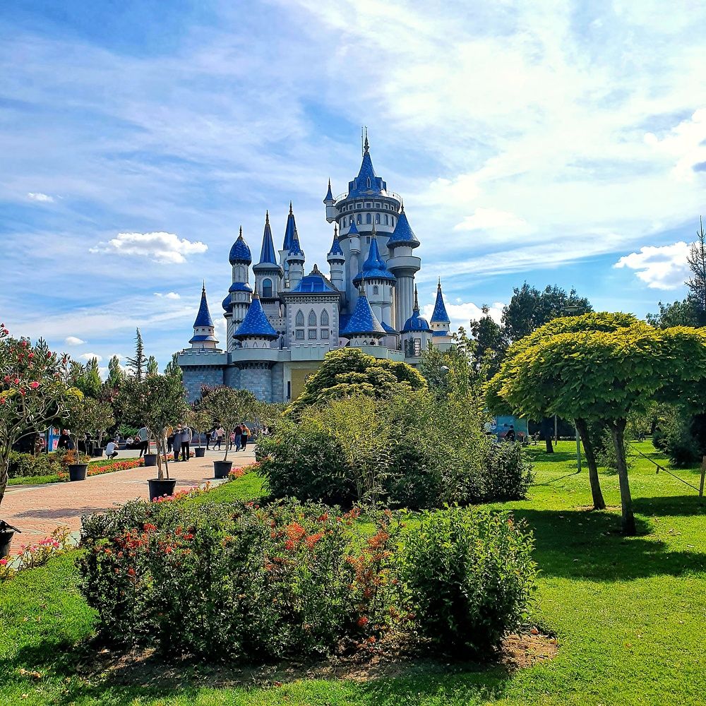 Photograph by Ksenia Ozdamar