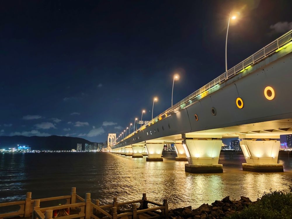 Photograph by VALDEZ JONATHAN