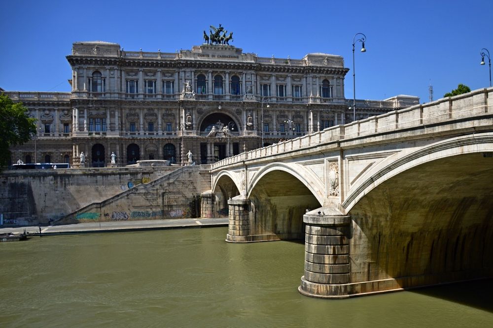 Bridge in Rome