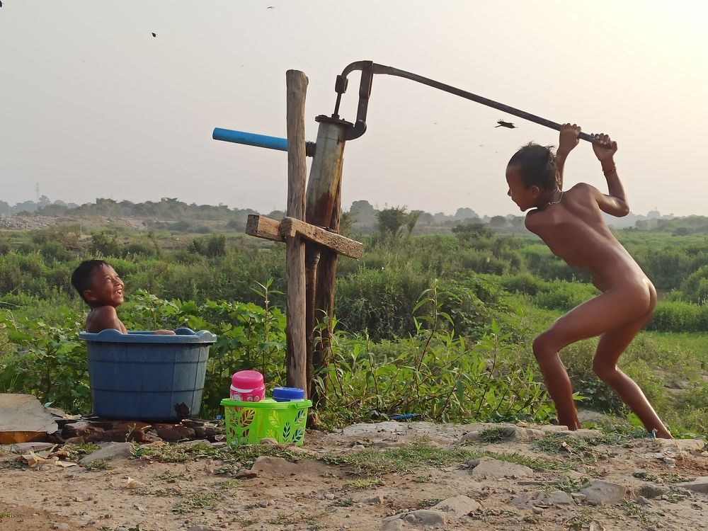 Photograph by Yelinn Htun