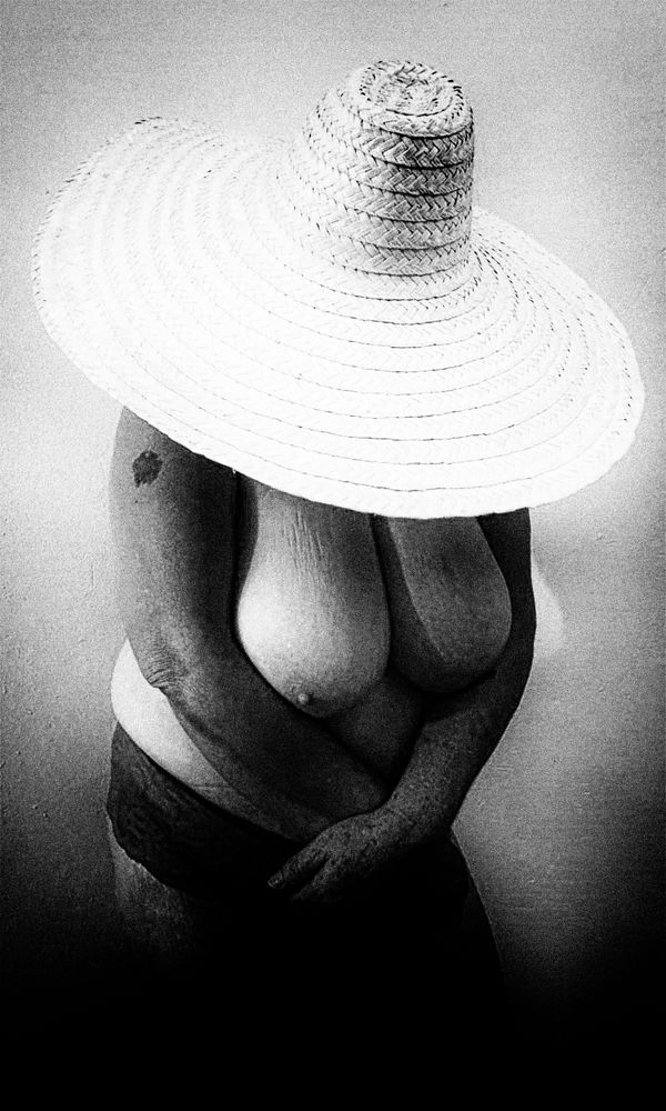 Photograph by Régis Santos