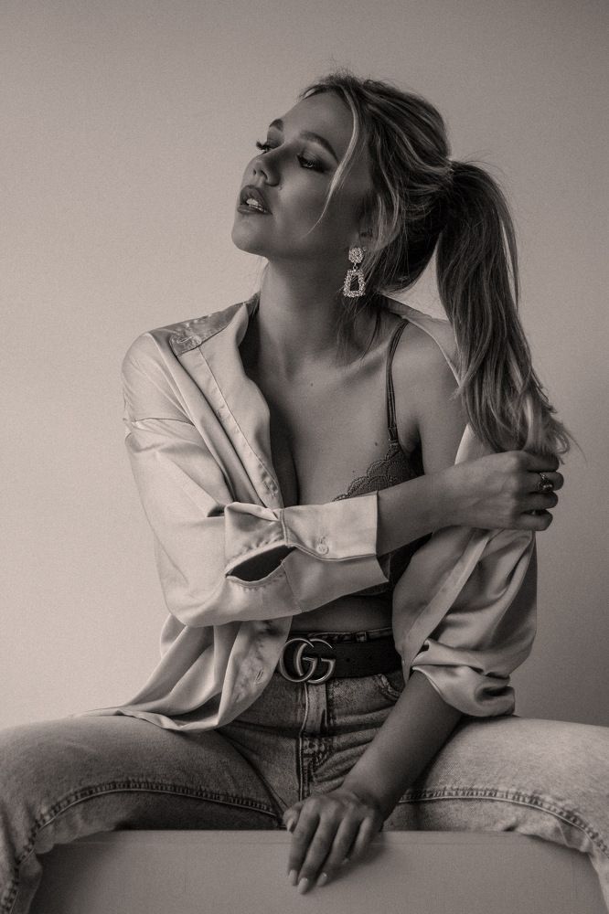 Photograph by Sh Iri