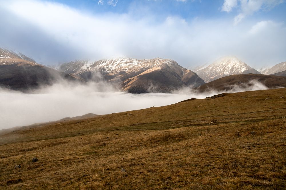Фотография автора Олег Кожухов