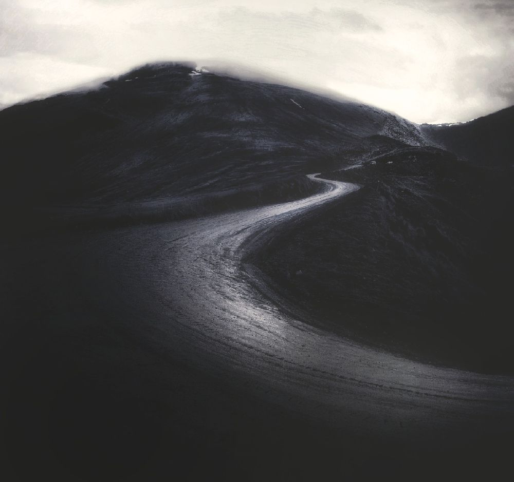 Photograph by Karim Bouchareb