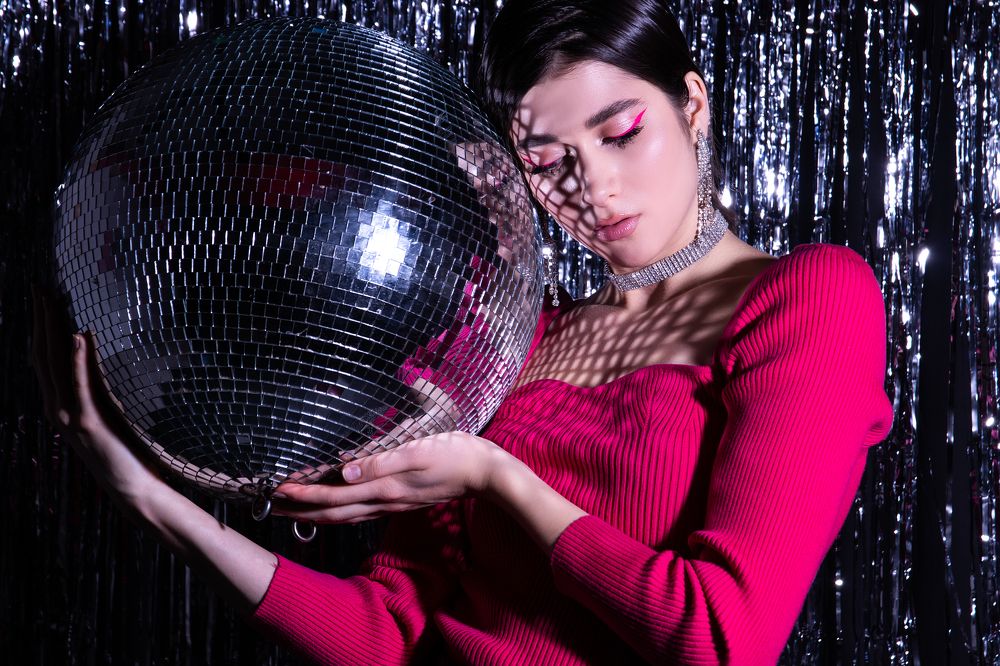 Photograph by Asya Kharchenko