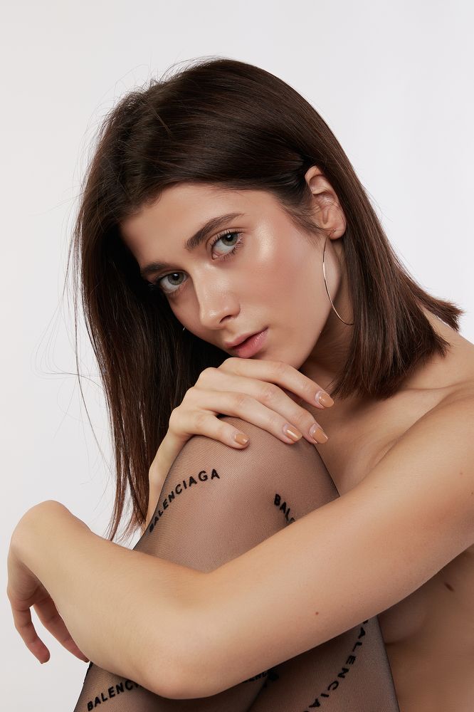 Photograph by Asya Kharchenko